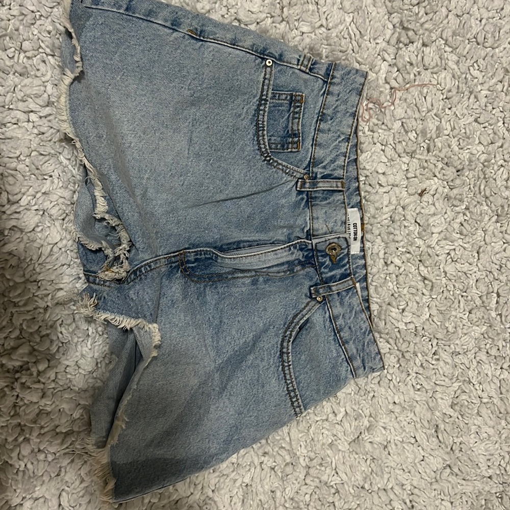 Cotton on high rise, mom shorts light blue